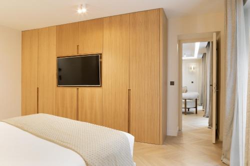 Pick A Flat's Apartments with Services in Opéra