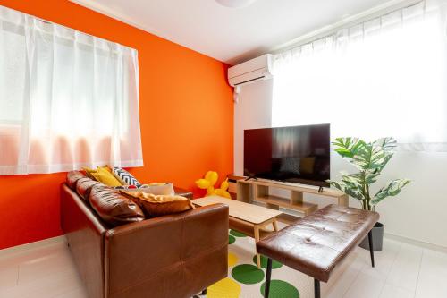 Good access 3LDK 15 people! Spacious room