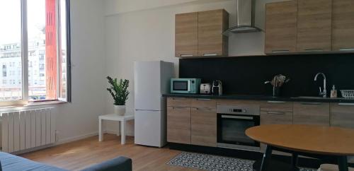 Appartement F2 coeur de Vichy bellle vue