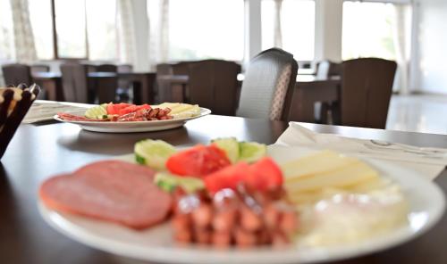 Φαγητό σε αυτό το ξενοδοχείο ή κάπου εκεί κοντά