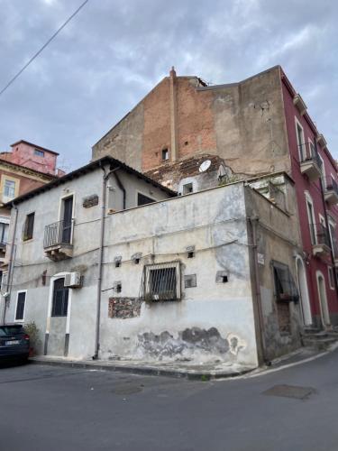 Bygningen som feriehuset ligger i