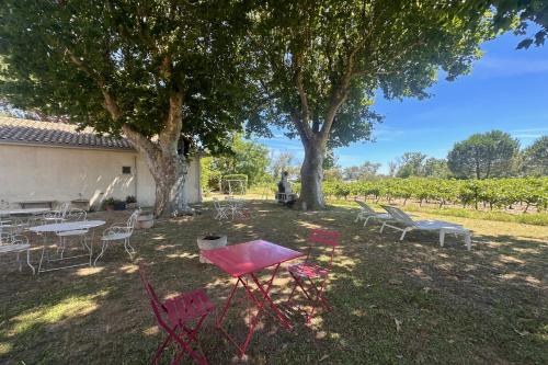 Gîte de la Cave - Charmant Gîte provençal avec une chambre