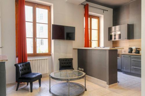 Studio charmant idéalement situé, Ainay-Carnot