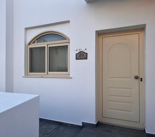 Φωτογραφία από το άλμπουμ του La Villa στο Παραλίμνι