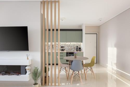 Athenian Stylish Apartment