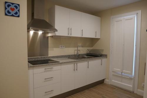 RIUS33 - Huge & Spacious Apartment in Montjuic