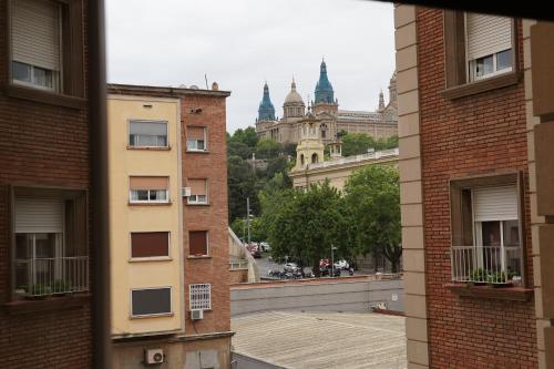 RIUS33 - Huge & Spacious Apartment in Montjuic