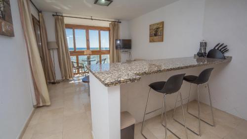 Marina Apartments, 638