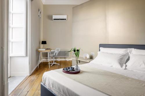 Foto Maruisa suite apartment - appartamento di lusso al centro storico 2