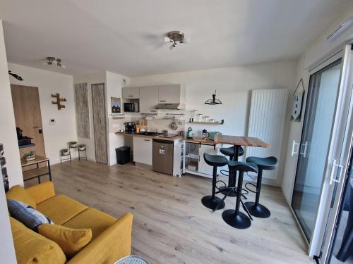 Les Carrelets - Jardin d'Hiver- WIFI-TERRASSE-PAKING