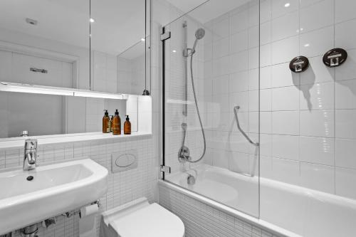 Phòng tắm tại Dart Marina - Luxury apartment on Marina