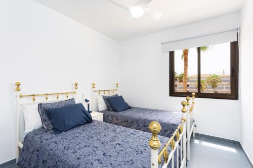 Home2Book Cozy Apt, Pool & Tenis Court, Arona