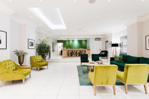 Et opholdsområde på Hotel type living, spacious, central, secure,wifi!