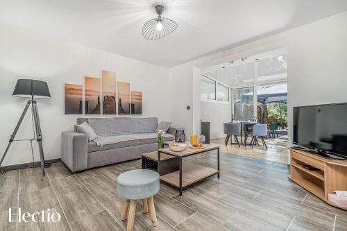 Gallery image of Oasis du Golf I Appart'Conforts in Grimaud