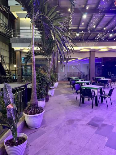 Εστιατόριο ή άλλο μέρος για φαγητό στο THE VELVET SUITES AND HOTEL
