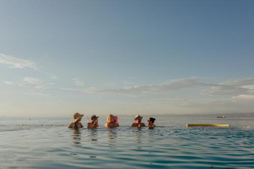 Hosté ubytování FLORAMARE HEALTH RESORT