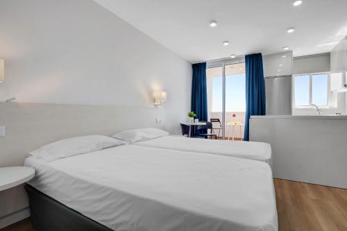 Sol y Playa 11 By IVI Real Estate