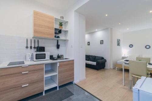 Huszonegy 2 - Center Location AC 1074 Budapest, Hársfa utca 57 kép - 3