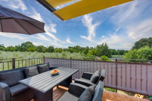 Family Apartment Marea