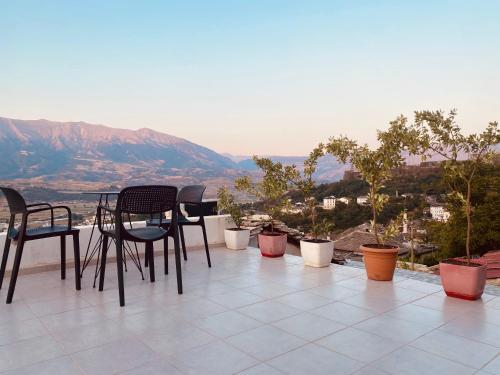 Γενική θέα στο βουνό ή θέα στο βουνό από  αυτό το ξενοδοχείο διαμερισμάτων