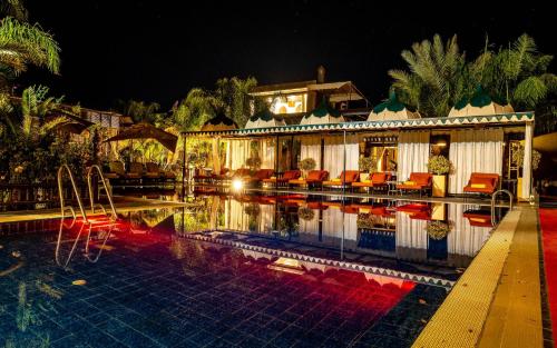 Piscine de l'établissement The Lemonary Marrakech ou située à proximité