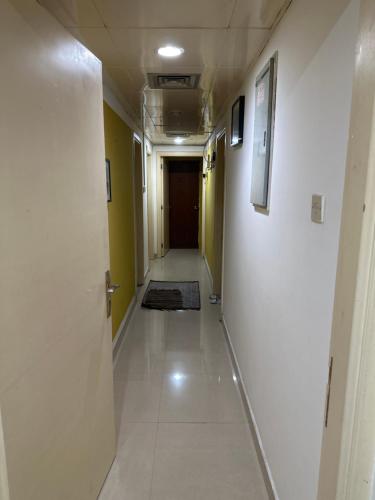 Imagen de la galería de Al najda 04 For men only, en Abu Dabi