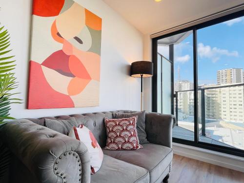 Zona de estar de CBD High-rise beautiful View apartment