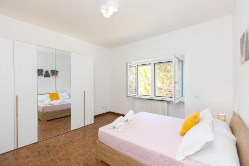 Baldo by Rental in Rome
