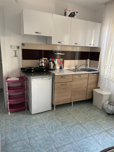 Dapur atau dapur kecil di *** DiDiM BEYAZ ***