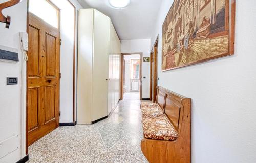 Φωτογραφία από το άλμπουμ του 2 Bedroom Awesome Home In Ne σε Ne