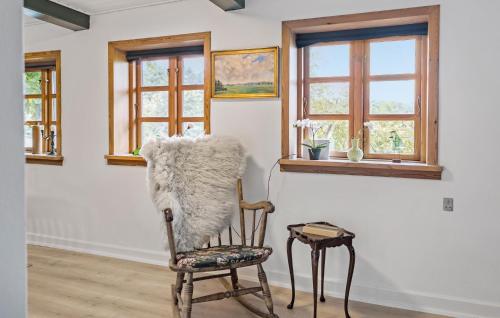 Χώρος καθιστικού στο 1 Bedroom Awesome Home In Rudkøbing