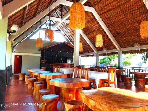 Restaurant o un lloc per menjar a Vel Lodge