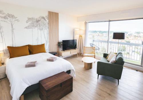 L Andreoni, grand studio à 5 min du métro l Parking & Netflix