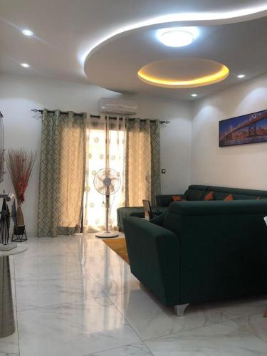 Χώρος καθιστικού στο APPARTEMENT MEUBLE DAKAR Suite 1