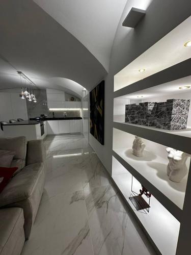 Dolce Vita Luxury