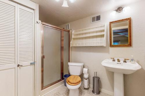 Ένα μπάνιο στο Forbestown Carriage House