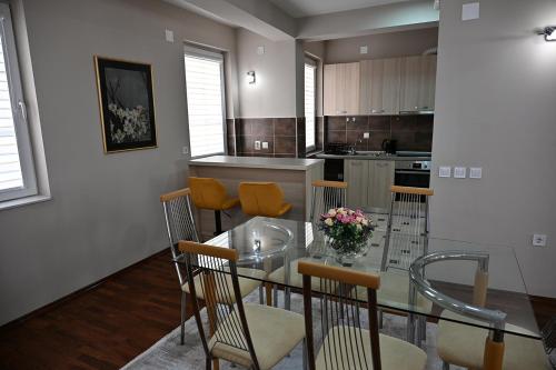 Dapur atau dapur kecil di Villa Continental