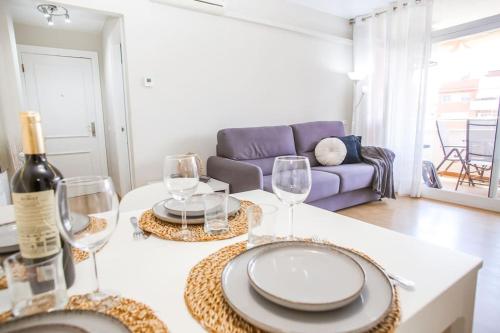 AL46 - Apartamento moderno playa Fenals