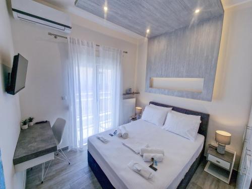 Modern 2 - Bedroom Penthouse in Thessaloniki