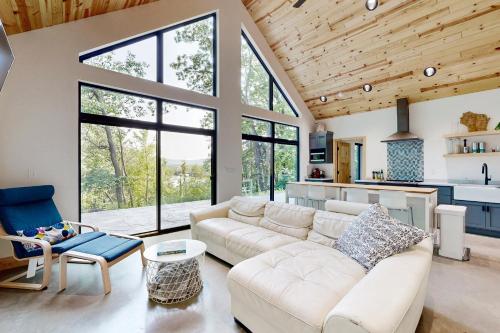 Posezení v ubytování Wausau Chalet