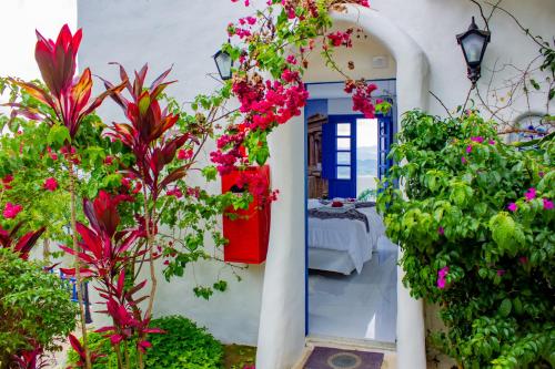 Κήπος έξω από το Ilhas Gregas Chalets