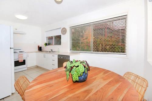 Dapur atau dapur kecil di Minti Beach House
