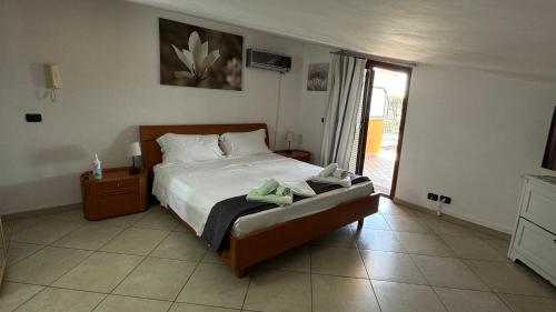 Postel nebo postele na pokoji v ubytování Eva Guest house apartment