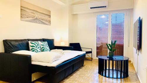 Kostas Athens Residence