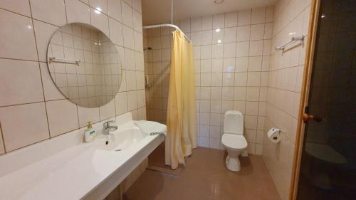 Vannituba majutusasutuses Silport Külalistemaja