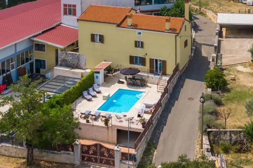 Πισίνα στο ή κοντά στο House Casa Alberta