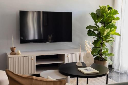 Faliro Seaside Retreat 2BD Apartment by UPSTREET