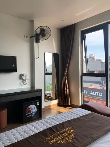 TV a/nebo společenská místnost v ubytování Minh Hằng 5 Hotel