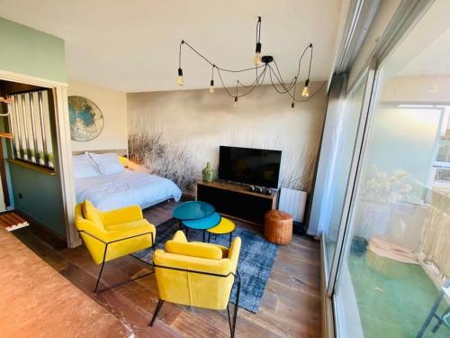 Studio lumineux avec balcon proche Tête d'Or