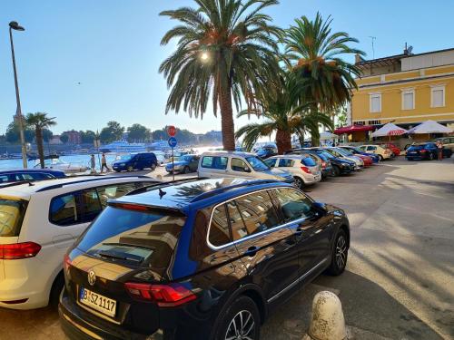 Apartment Seafront Luna Zadar